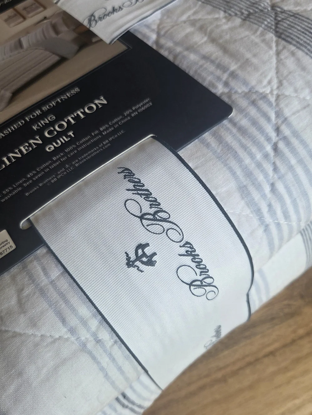 Brooks Brothers King Linen Cotton Quilt - White with Blue Stripe